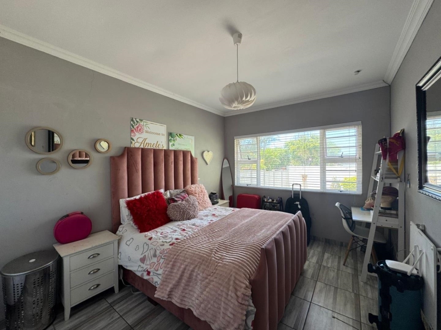 4 Bedroom Property for Sale in Gonubie Eastern Cape